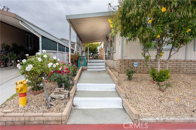 Ontario, CA 91761,1456 E. Philadelphia #302