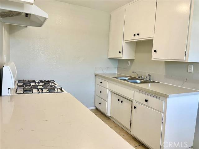 Pomona, CA 91766,383 Orchid Lane #J