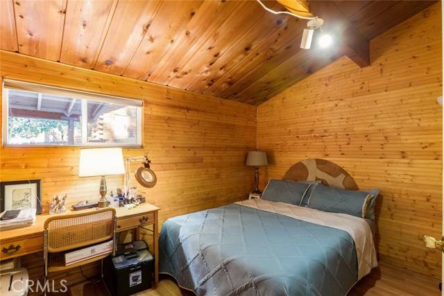 Idyllwild, CA 92549,53635 Country Club Drive