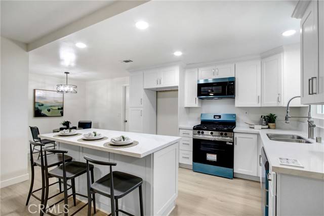 Rialto, CA 92376,1790 N Sycamore Avenue