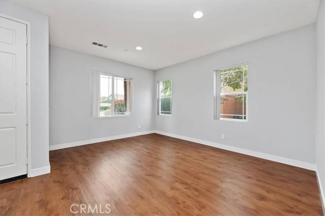 Fontana, CA 92336,6831 Earhart Avenue