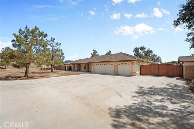 Oak Hills, CA 92344,9153 Kittering Road