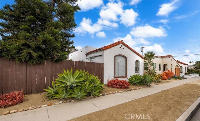 house_img