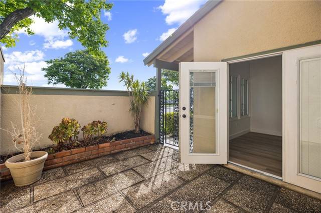 Corona, CA 92882,1326 Via Del Rio