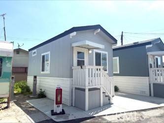 Lomita, CA 90717,1851 lomita #17