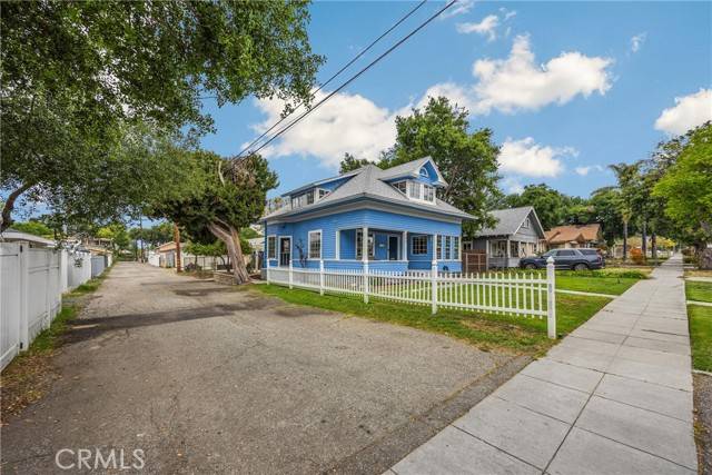 Upland, CA 91786,253 N 8th Avenue