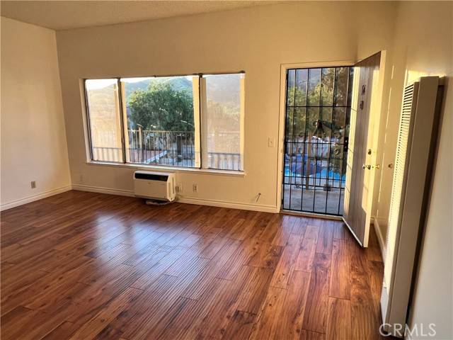 La Verne, CA 91750,4535 Ramona Avenue #14