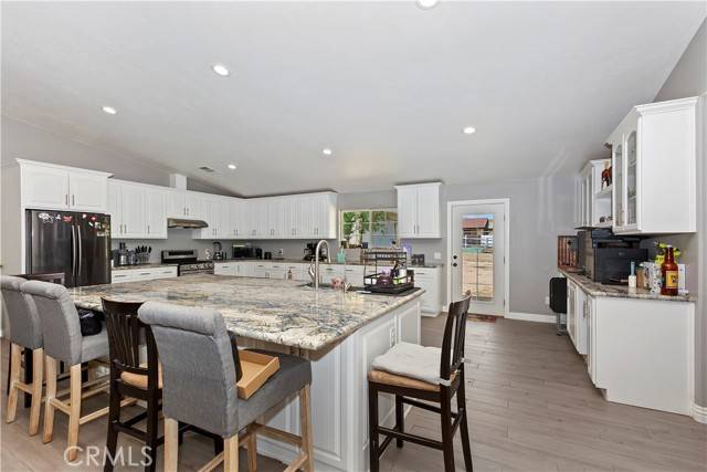 Hesperia, CA 92345,18060 Walnut Street