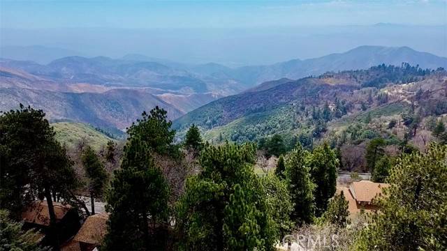 Running Springs, CA 92382,31330 Marcella