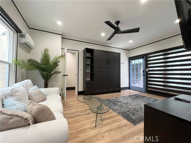 Long Beach, CA 90802,932 E 2nd Street #7
