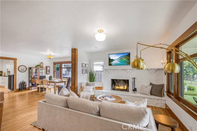 La Verne, CA 91750,2433 3rd Street