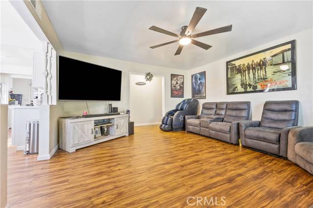 Fontana, CA 92336,17373 Reed Street