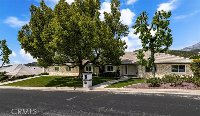 Yucaipa, CA 92399,36608 Oak Ridge Drive
