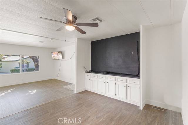 Eastvale, CA 91752,5800 Hamner #516