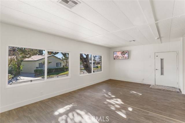 Eastvale, CA 91752,5800 Hamner #516