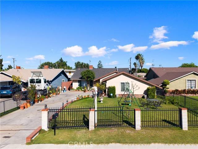 Hacienda Heights, CA 91745,1118 Kwis Avenue