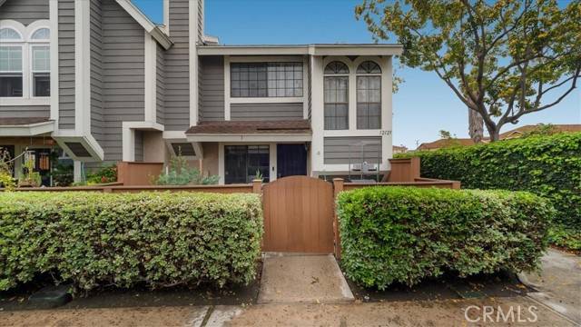 Norwalk, CA 90650,12125 Foster Road #1