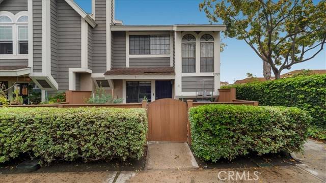 Norwalk, CA 90650,12125 Foster Road #1