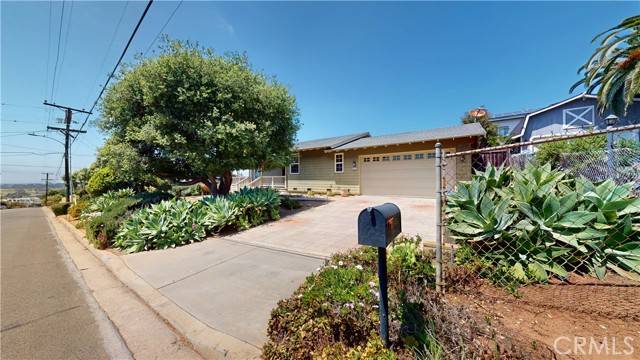 Oceanside, CA 92054,2402 Dunstan Street
