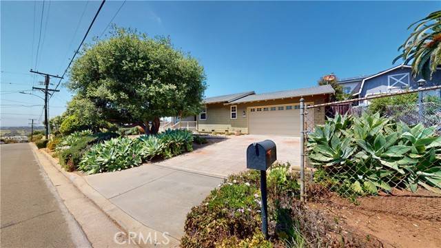 Oceanside, CA 92054,2402 Dunstan Street