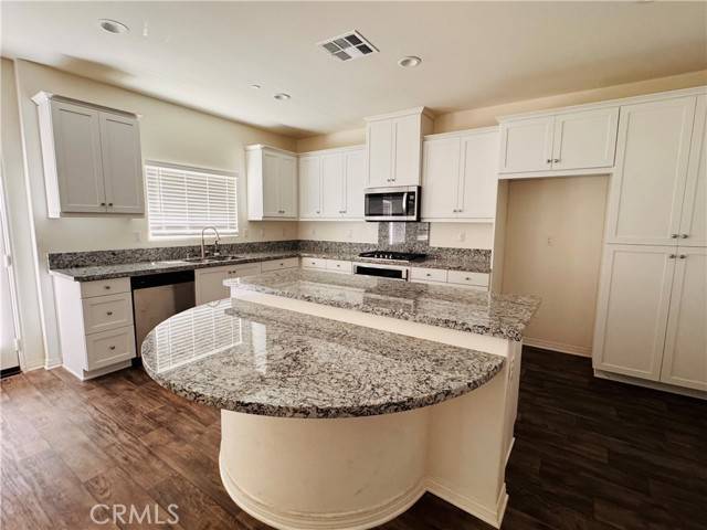 Fontana, CA 92336,7255 Medley Lane