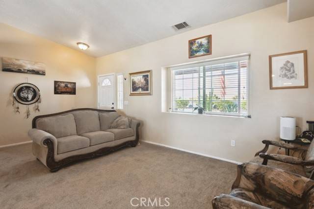 Phelan, CA 92392,8865 7th Street