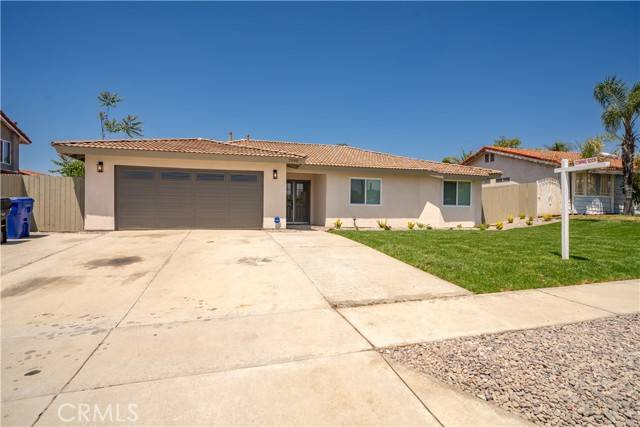 Fontana, CA 92336,7590 Palmetto Avenue