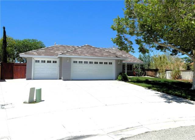 Victorville, CA 92394,15202 Copper Canyon Circle