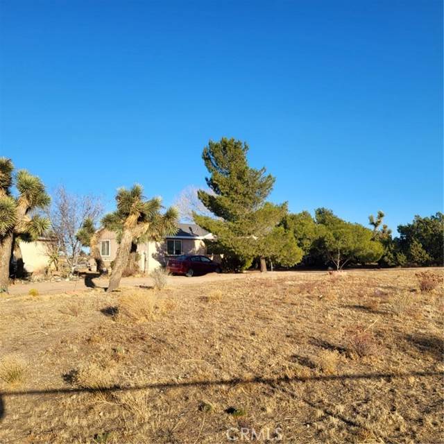 Phelan, CA 92371,9389 Smith Road