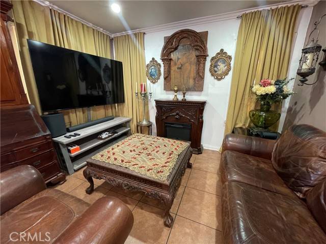 Compton, CA 90221,3641 E Elizabeth Street