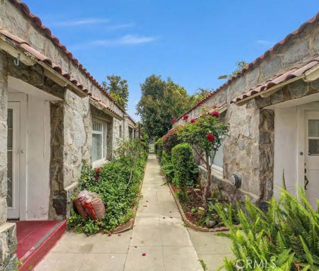 Upland, CA 91786,581 N Euclid Avenue