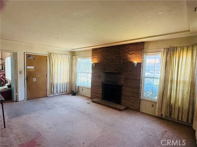 Colton, CA 92324,892 Valencia Drive