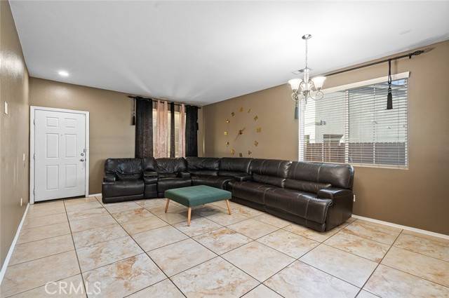 Hesperia, CA 92345,14271 Blackstone Street