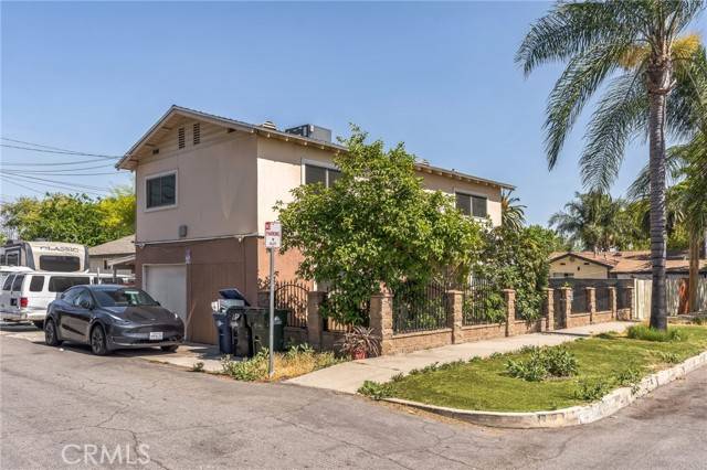 Ontario, CA 91764,418 N Berlyn Avenue