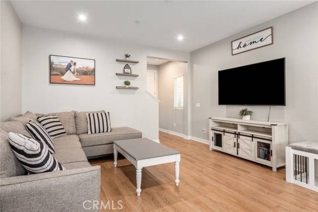 Fontana, CA 92336,16073 Narni Lane