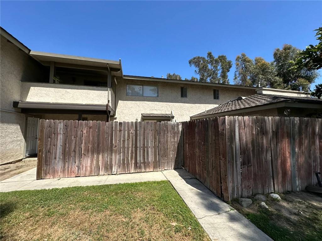Ontario, CA 91761,1501 E Fairfield Court #2