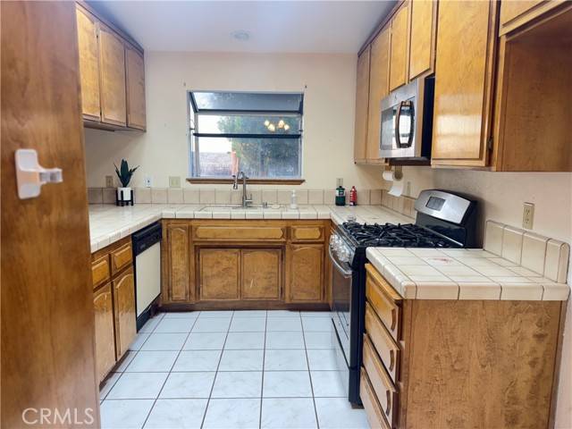 Helendale, CA 92342,14686 Cool Glen Drive