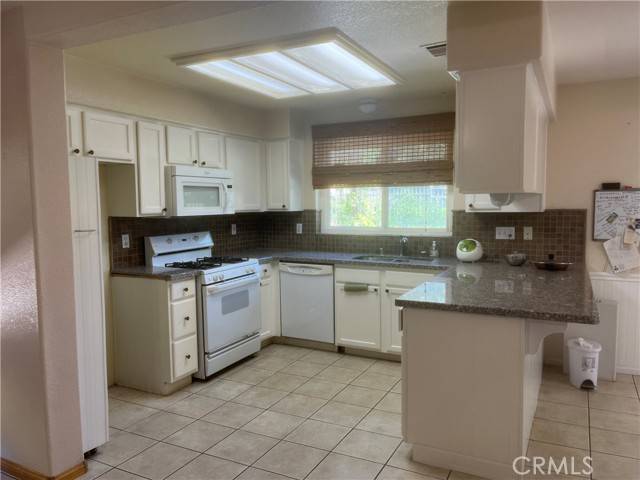 Temecula, CA 92592,43282 Corte Argento