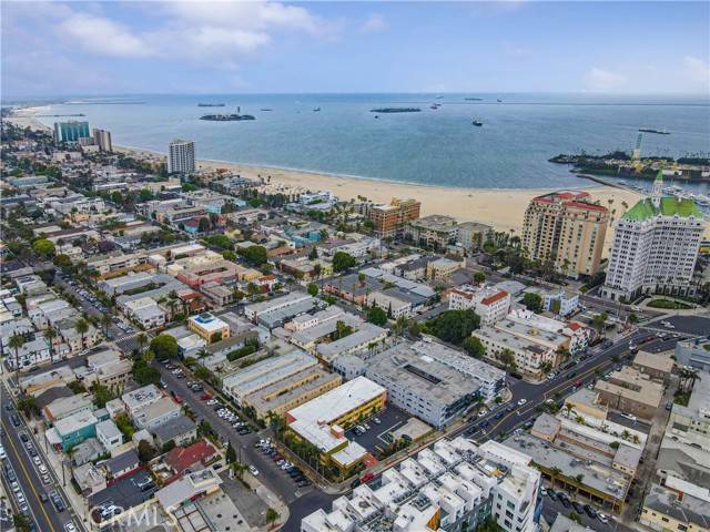 Long Beach, CA 90802,120 Alamitos Avenue #17