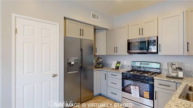 Victorville, CA 92394,16486 Manchester Street