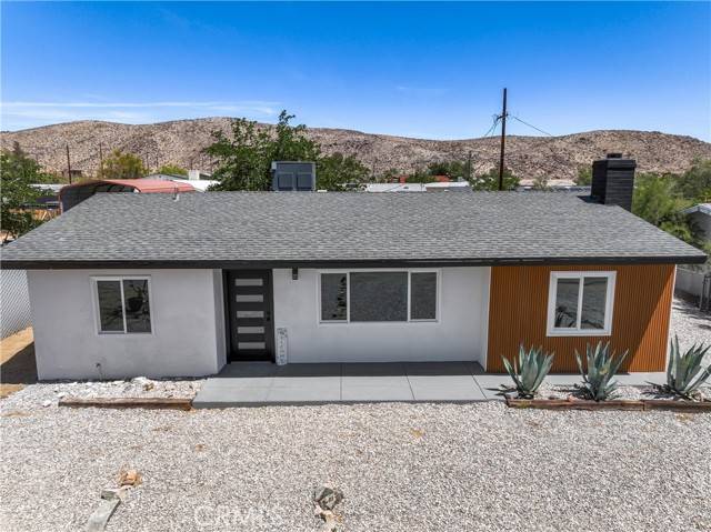 Joshua Tree, CA 92252,61730 Oleander Drive