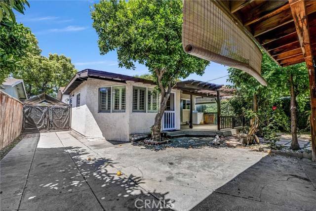 Los Angeles, CA 90039,3163 La Clede Avenue