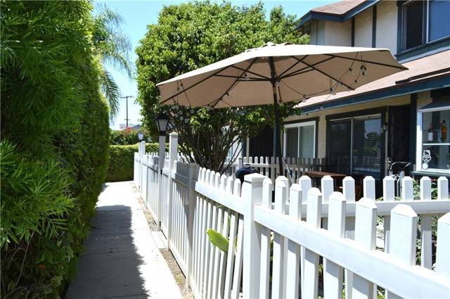 Whittier, CA 90605,13321 Meyer Road #B