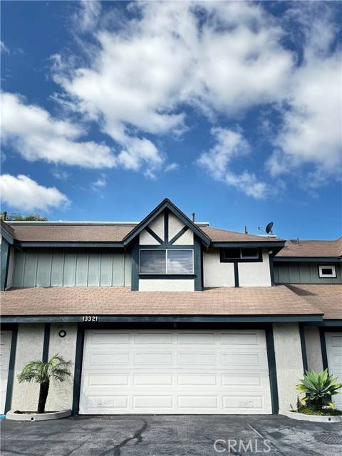 Whittier, CA 90605,13321 Meyer Road #B