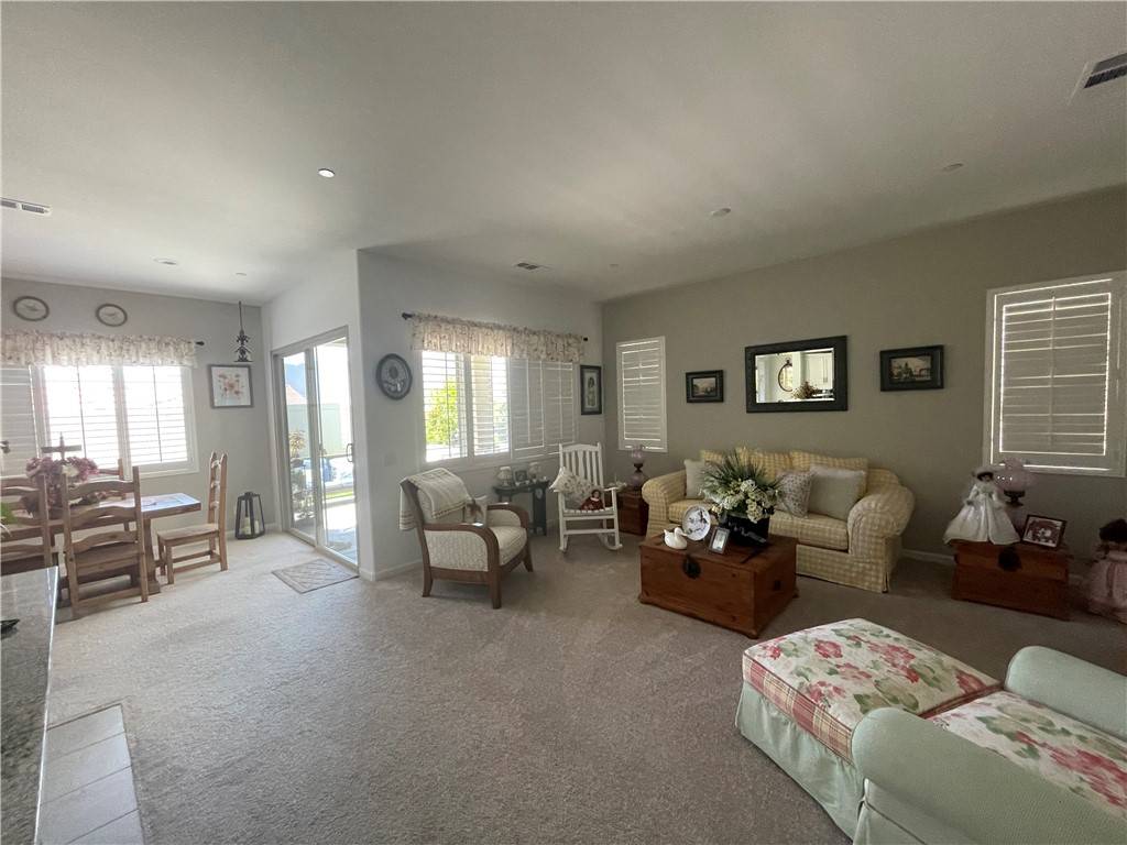 Corona, CA 92883,11915 Sagecrest Court
