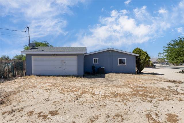 Palmdale, CA 93591,38448 95th Street