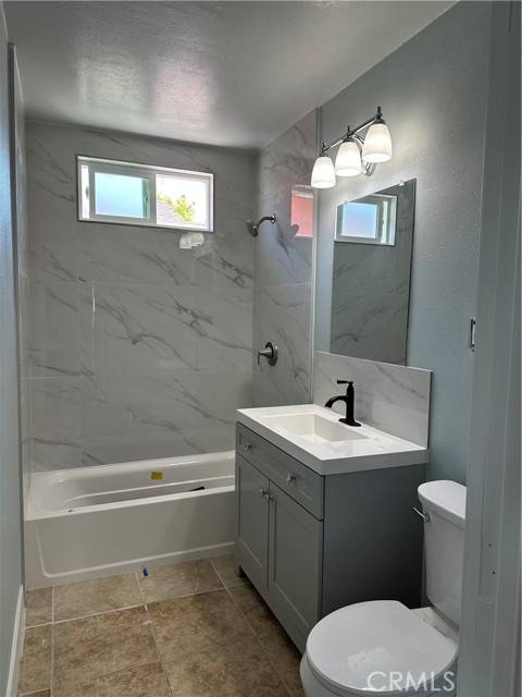Huntington Park, CA 90255,6052 Fishburn Avenue