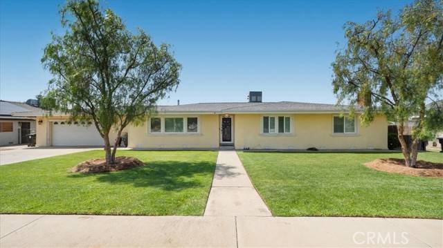 Fontana, CA 92335,17623 Pine Avenue