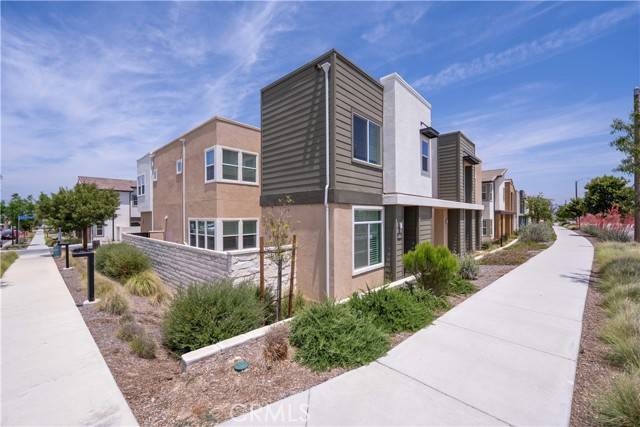 Valencia, CA 91355,26956 Nature View Place