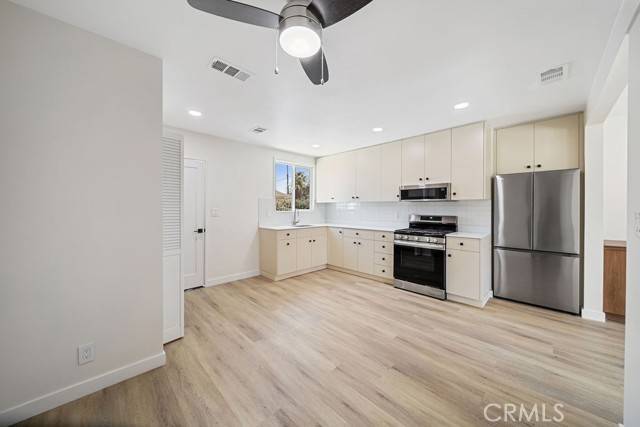 North Hollywood, CA 91605,12244 Todd Court